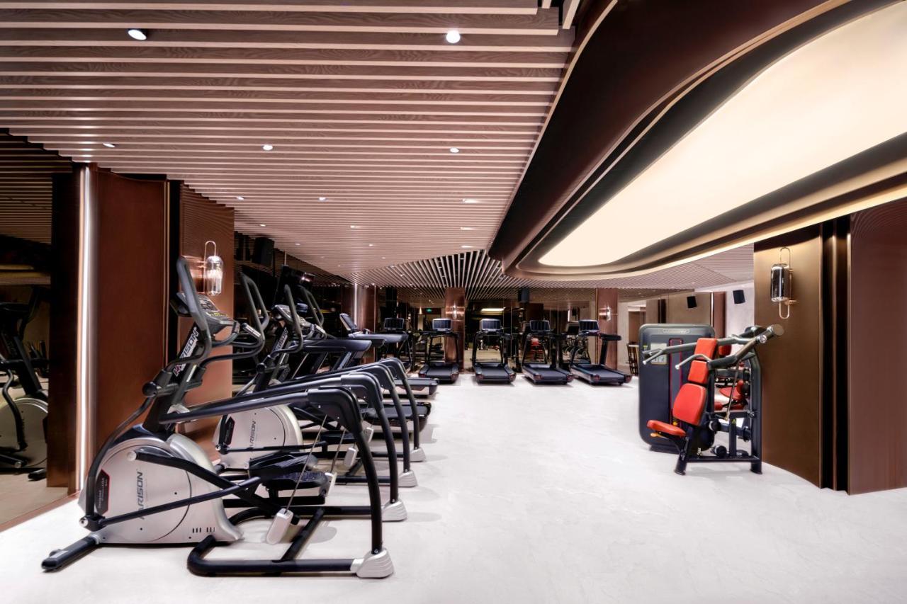 Harbour Plaza Metropolitan Шанхай Екстериор снимка