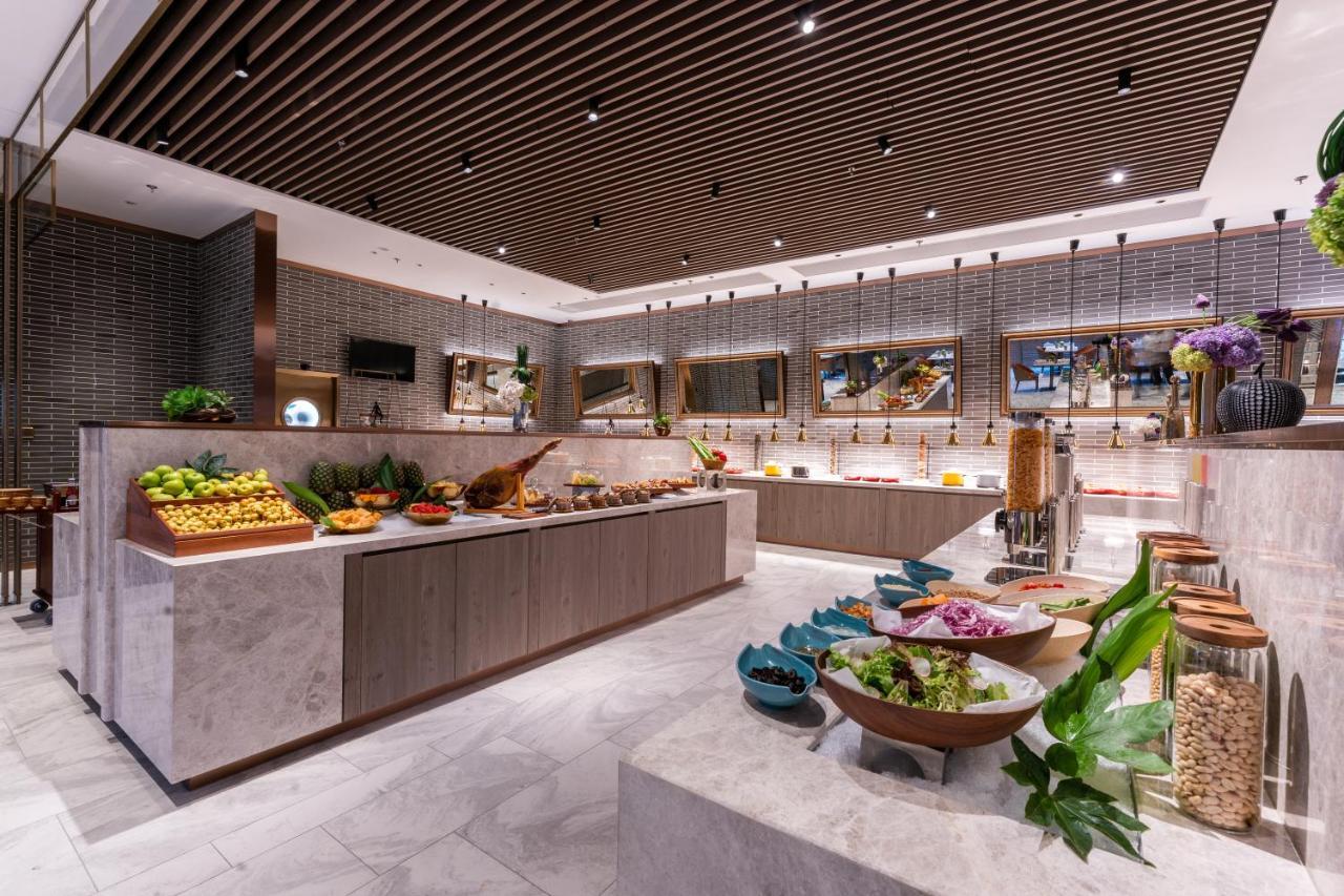 Harbour Plaza Metropolitan Шанхай Екстериор снимка
